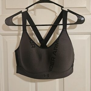 Under Armour Women's Grey And Black Sports Bra